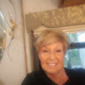 Meet your Posher, Dolly